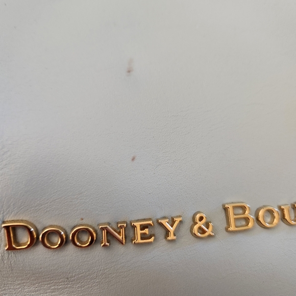 Dooney and Bourke Large Barlow - Picture 14 of 15
